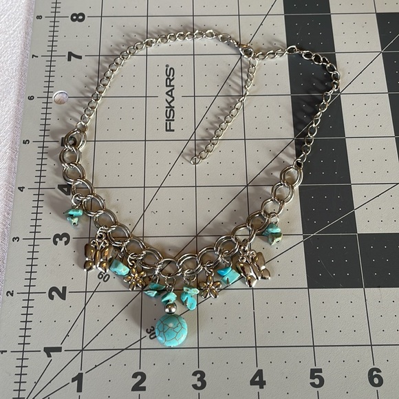 Necklaces (2), bracelet (1), faux silvertone chains & faux silver/turqoise/beads - Picture 9 of 12